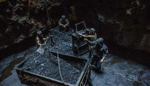 礦用環(huán)網(wǎng)交換機(jī)應(yīng)該如何選擇？圣能科技帶您“逆風(fēng)翻盤”