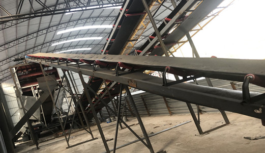 皮帶輸送機為什么跑偏？跑偏的原因分析